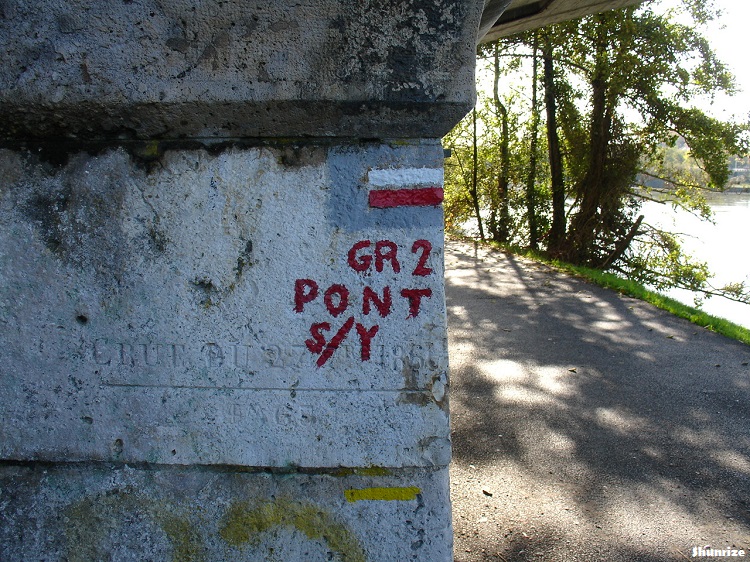 balisage GR2 bords de l'Yonne