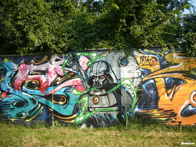 Canal de l'Ourcq street art Vert Galant