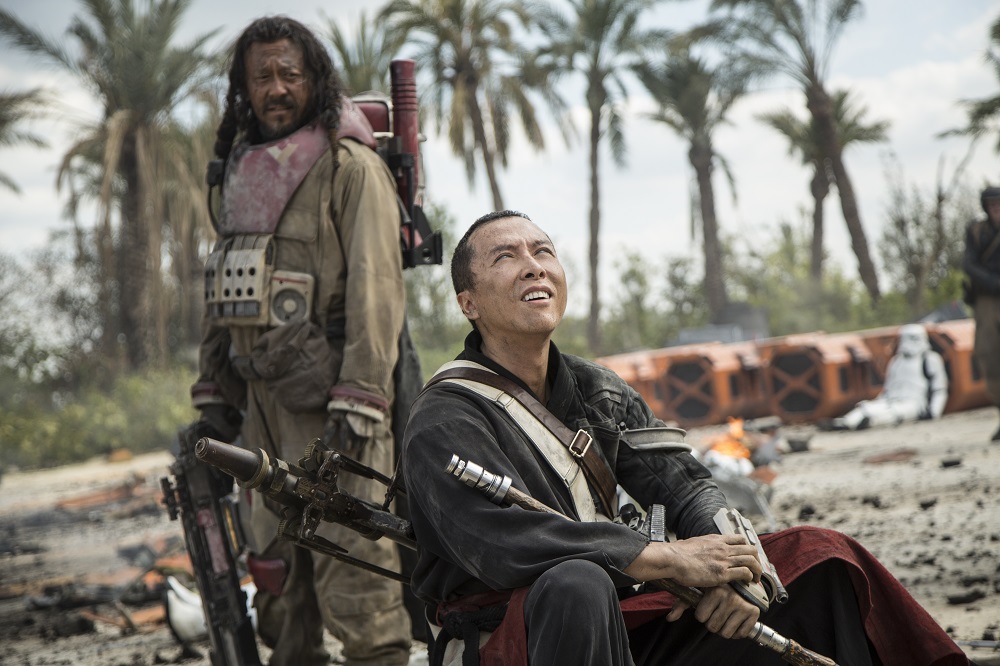 Chirrut Imwe et Baze Malbus dans Rogue One